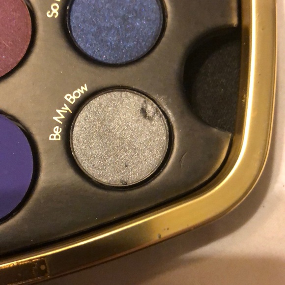 SEPHORA LIMITED EDITION Minnie Mouse palette NWOT - Picture 3 of 7